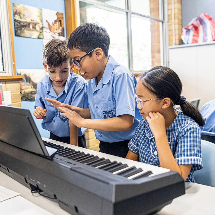 Tours and Events at St Bernadette's Catholic Primary Castle Hill
